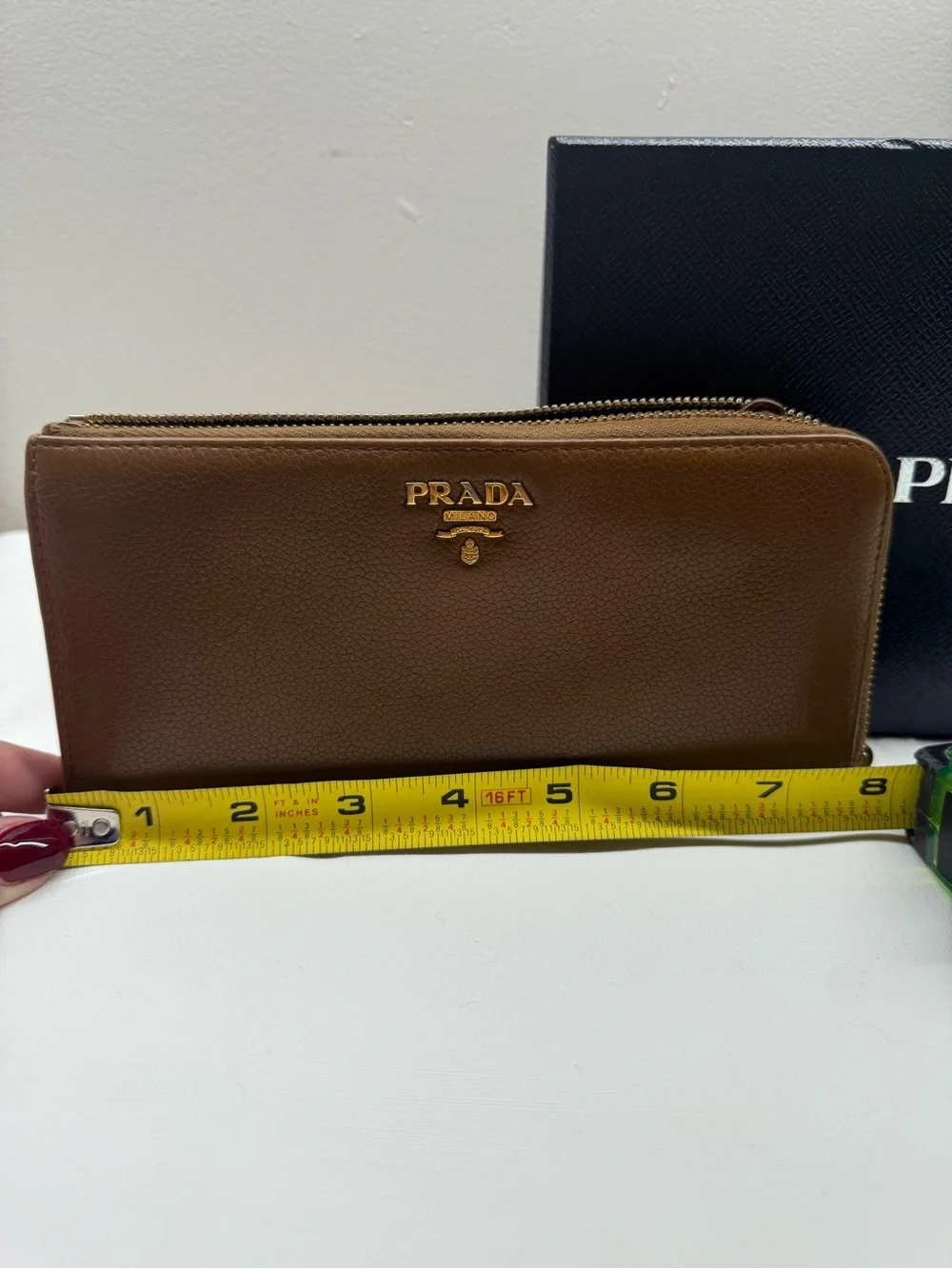 Prada wallet authentic with‎ box - brown